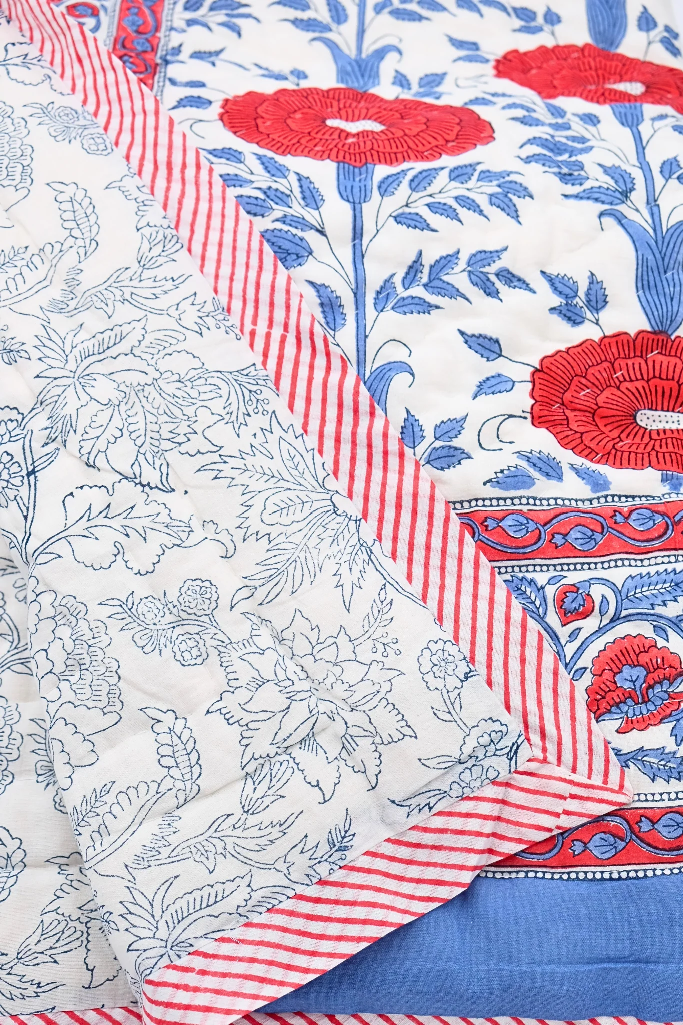 Araminta Block Print Reversible Cotton Quilt - Image 4