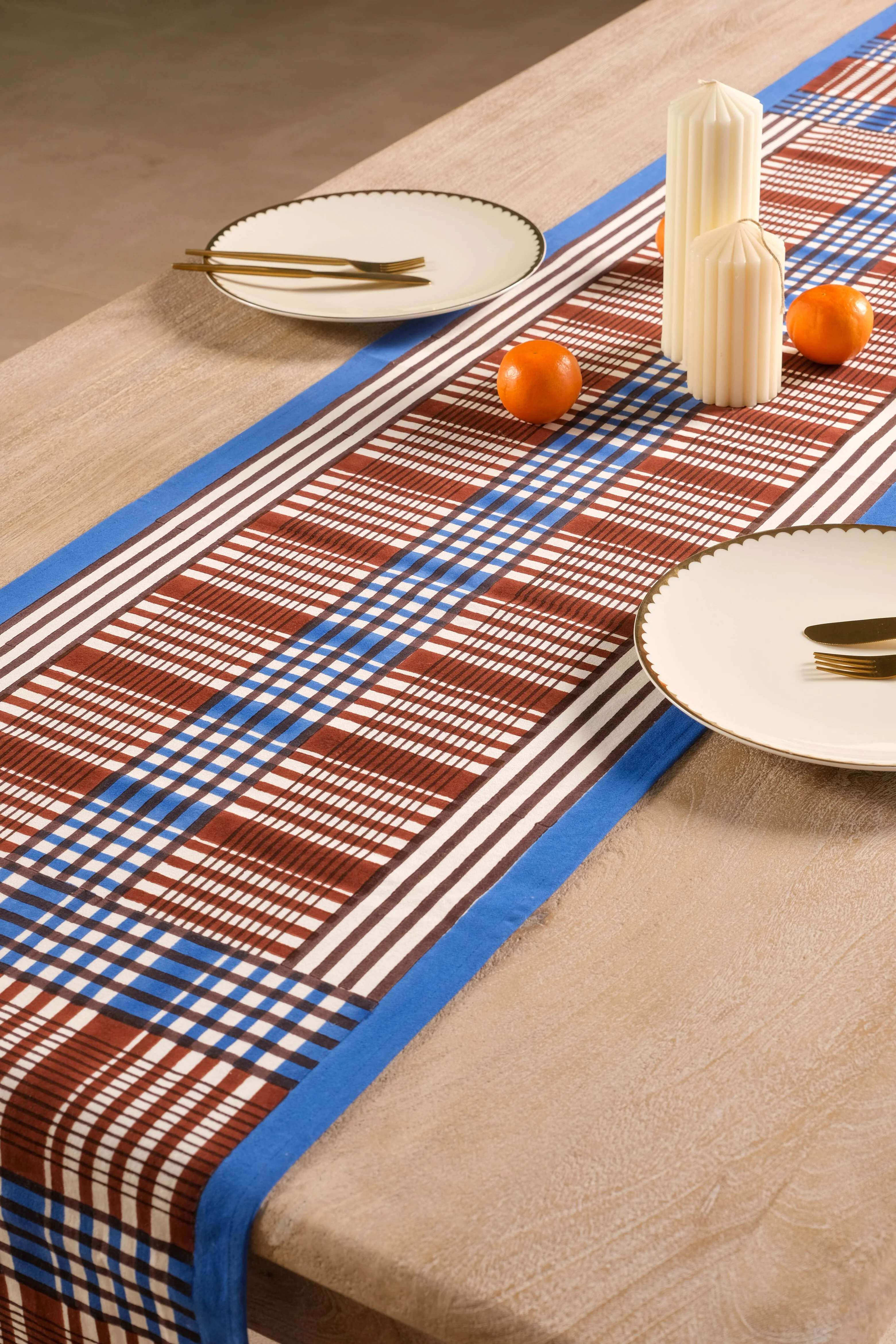 Shetland Plaid Blockprint Tablerunner in Brown and Blue - Image 4