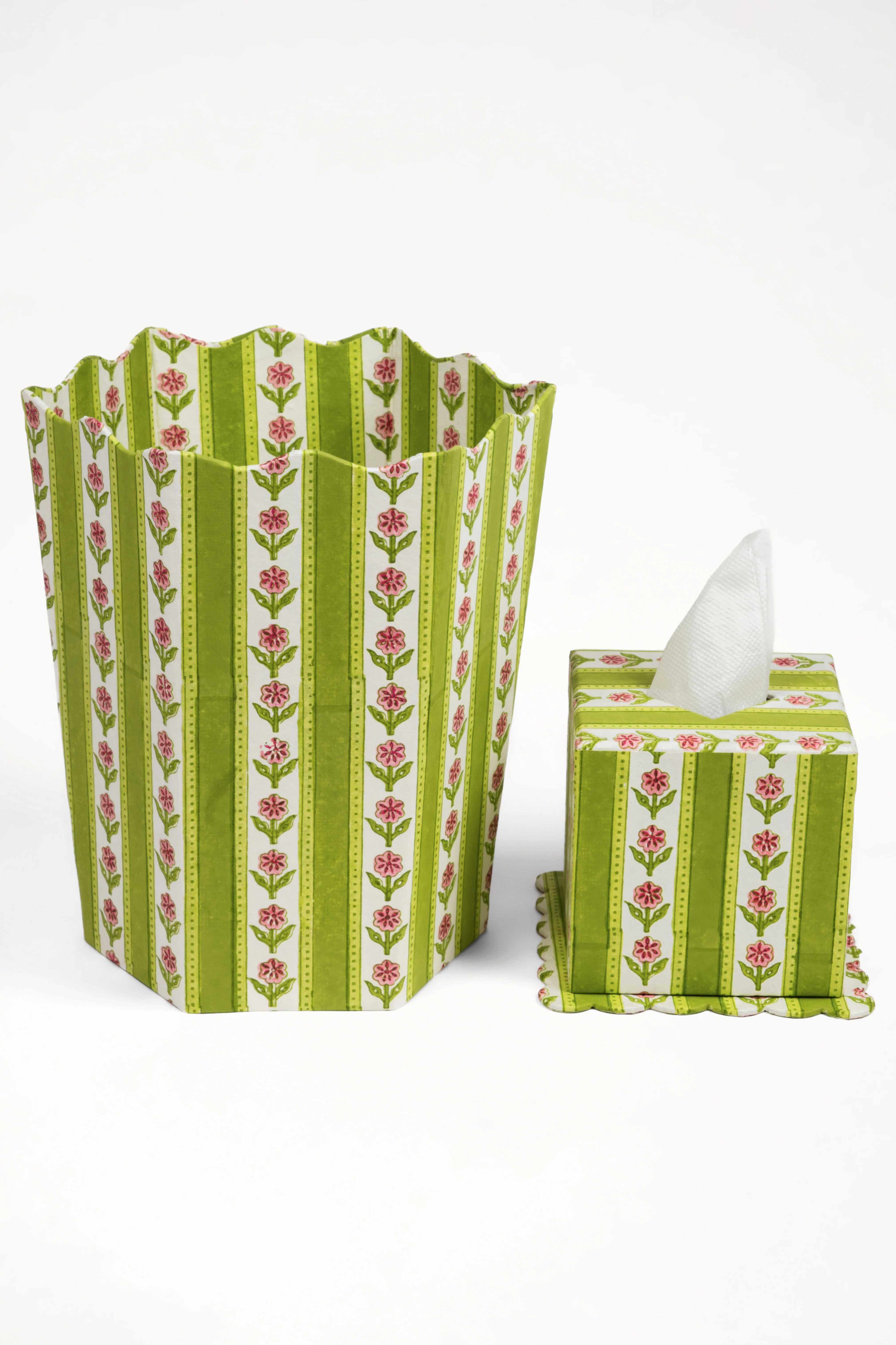 Cottage Garden Blockprint Scallop Waste Bin / Storage Bin in Green - Image 3
