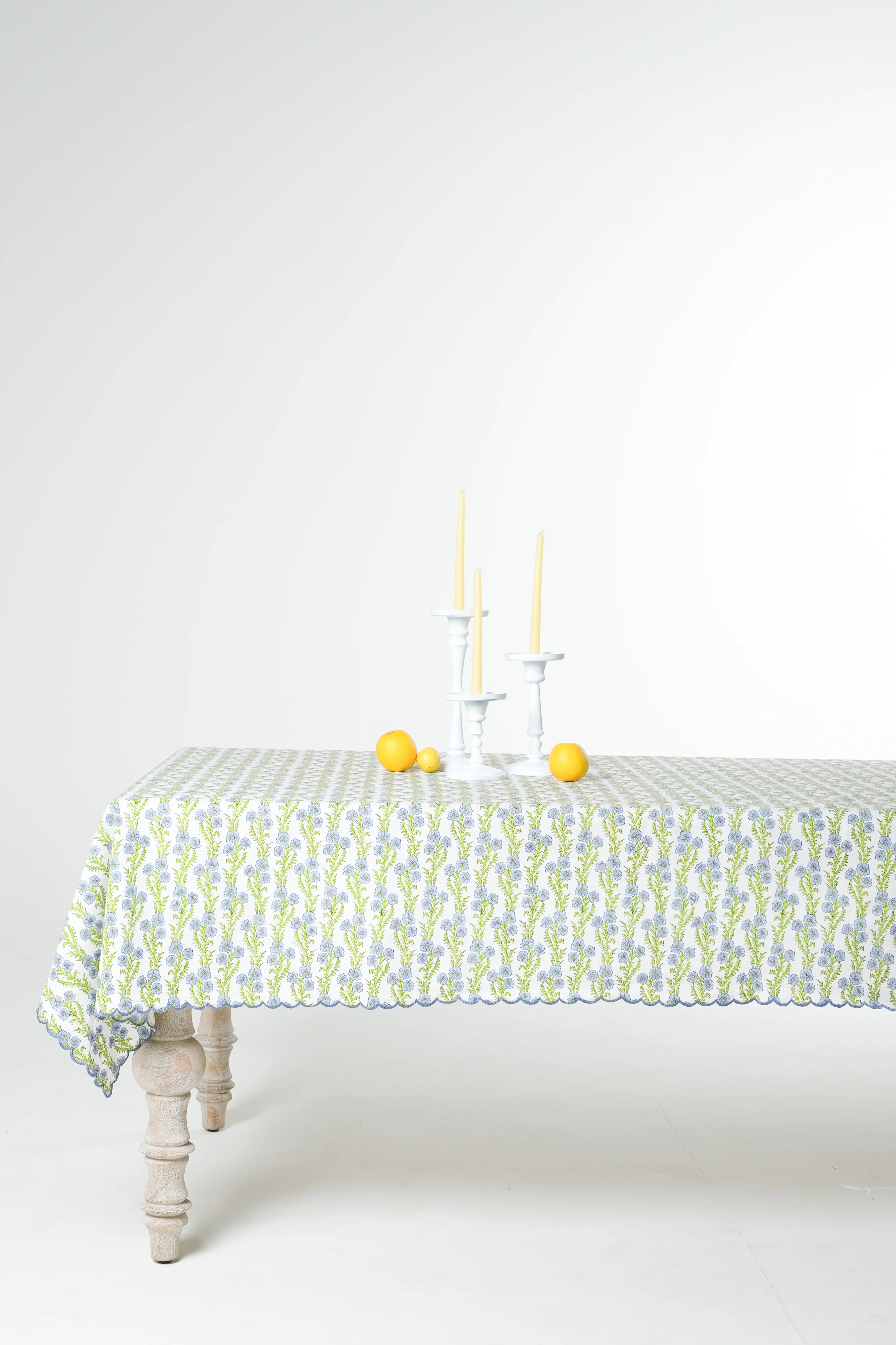 Forget-Me-Not Scallop Embroidered Blockprint Tablecloth - Image 4
