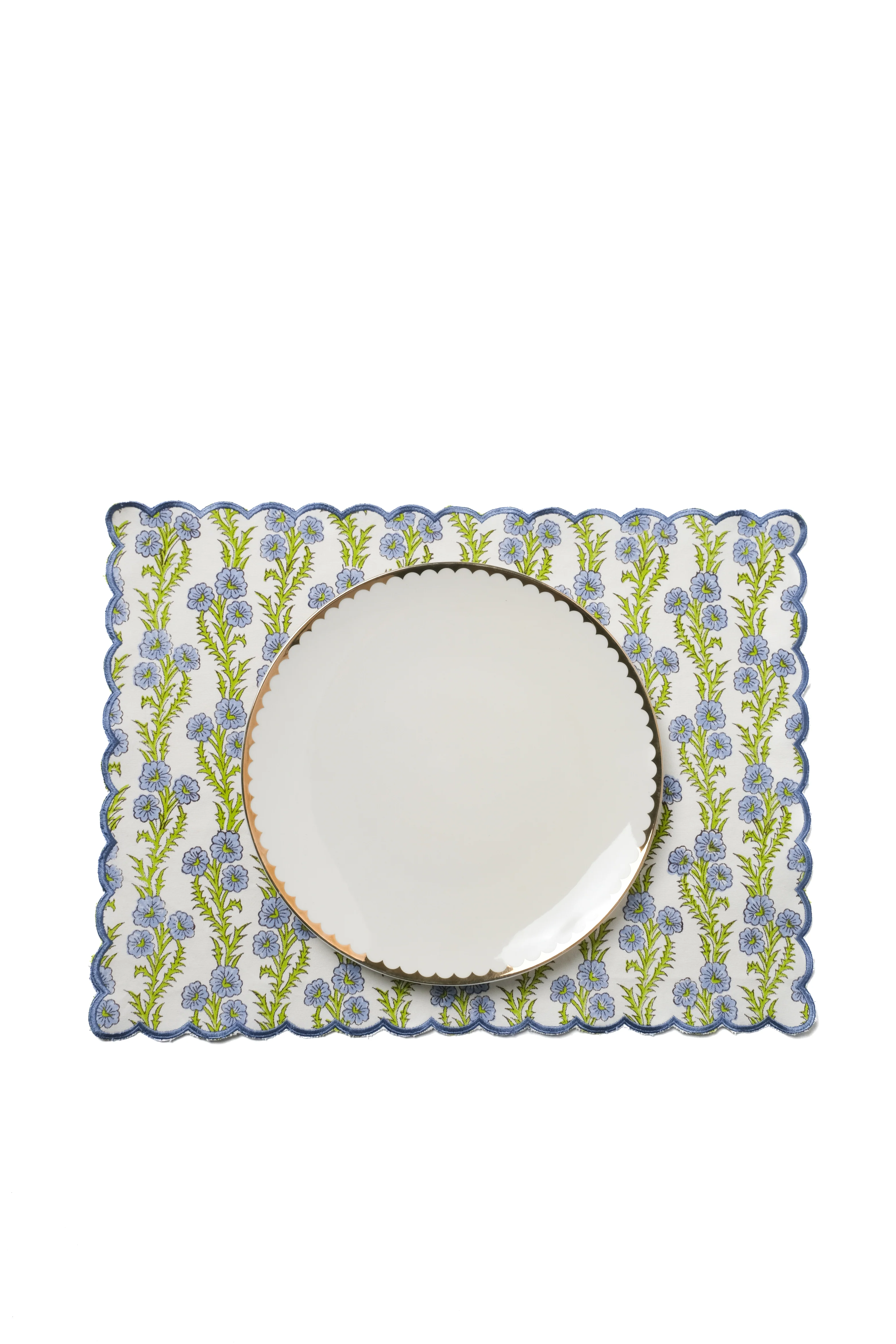 Forget-Me-Not Scallop Embroidered Blockprint Placemat - Image 3
