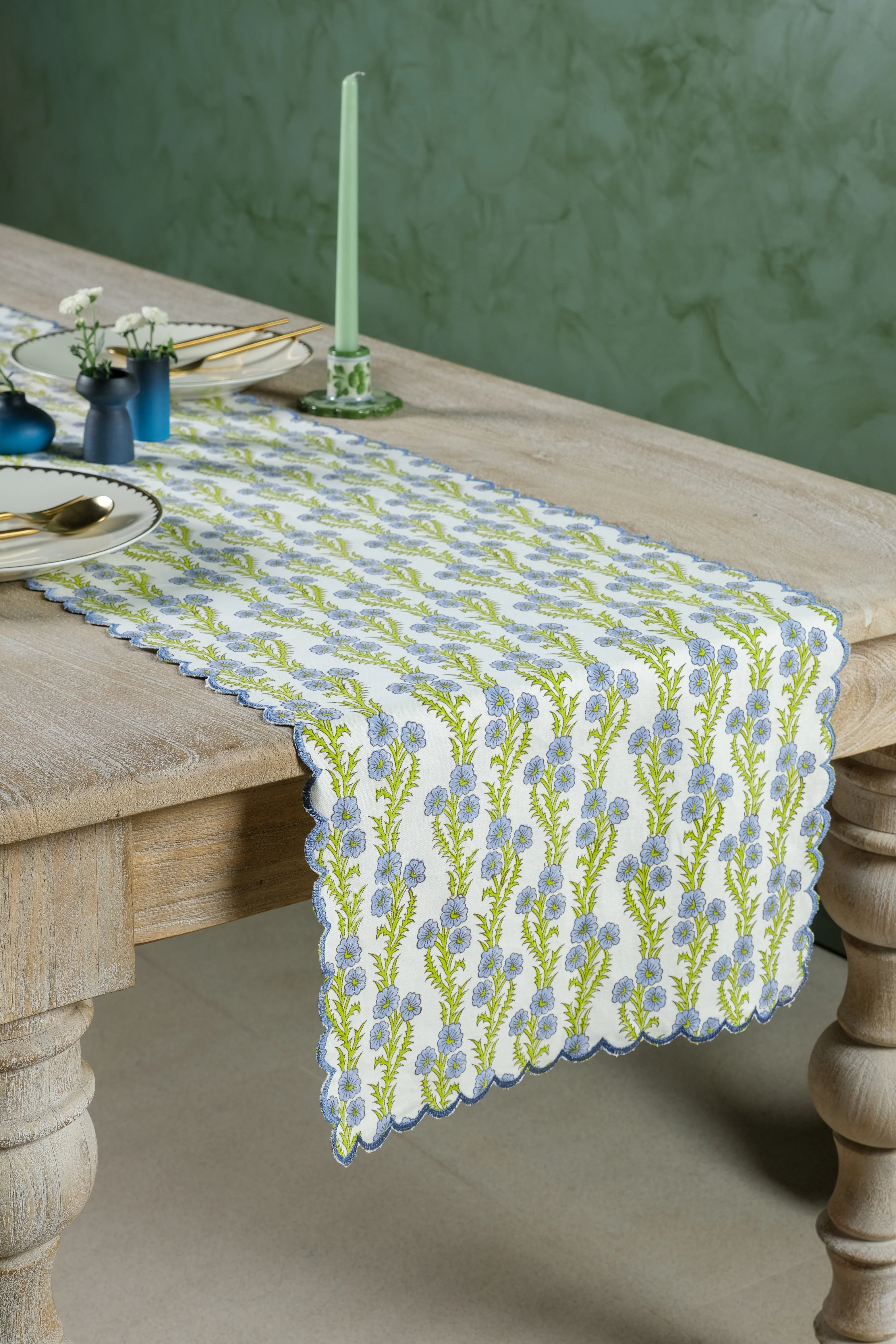 Forget-Me-Not Scallop Embroidered Blockprint Tablerunner - Image 3