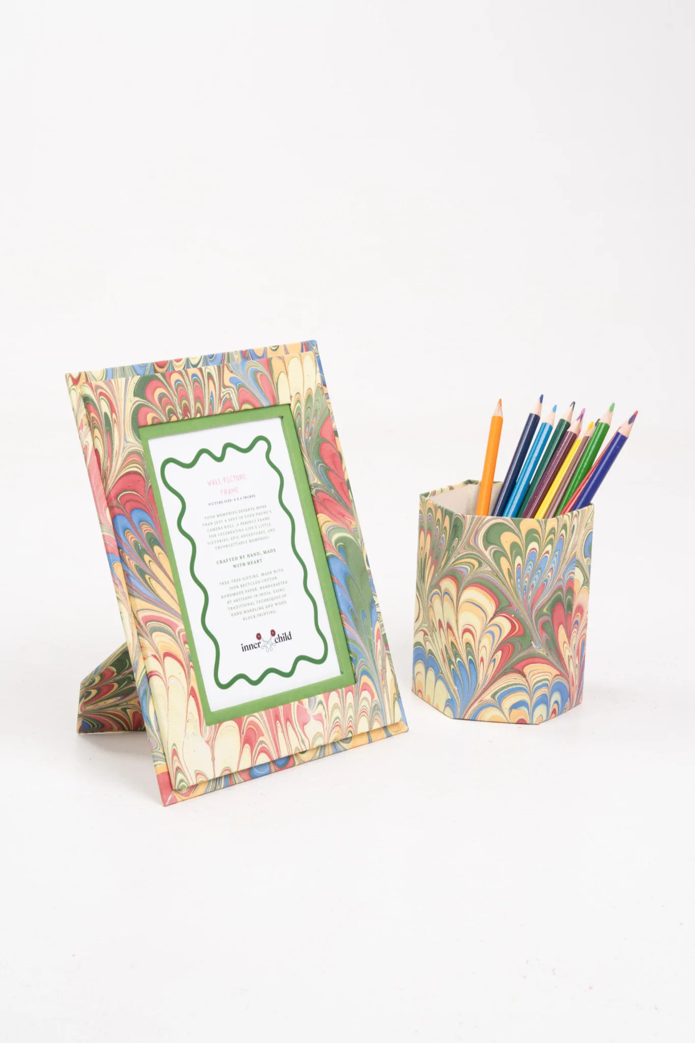 Hand-Marbled Pencil Holder Organizer in Multicolor - Image 4