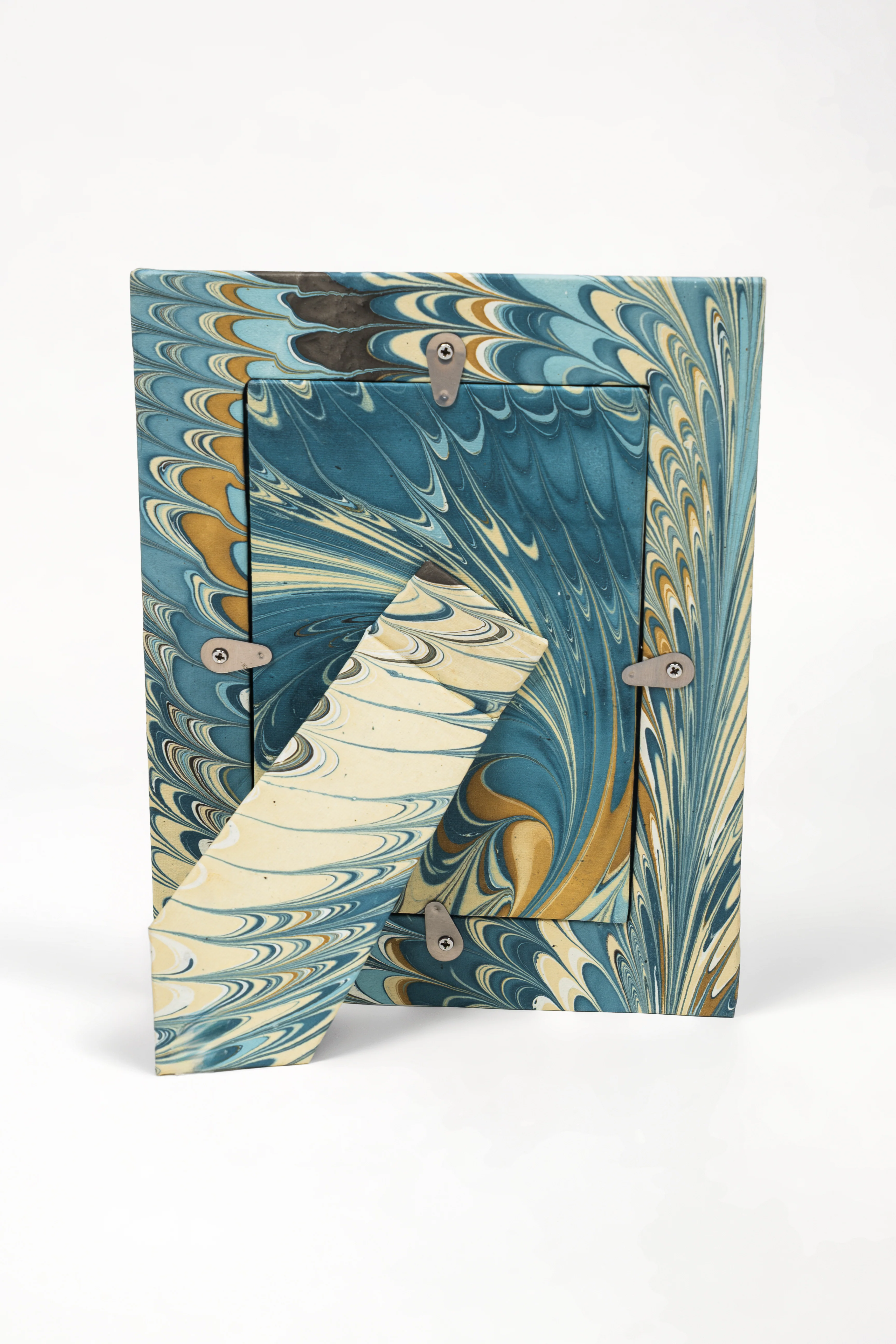 Hand-Marbled Picture Frame in Nila Feathers, 4x6 - Image 3