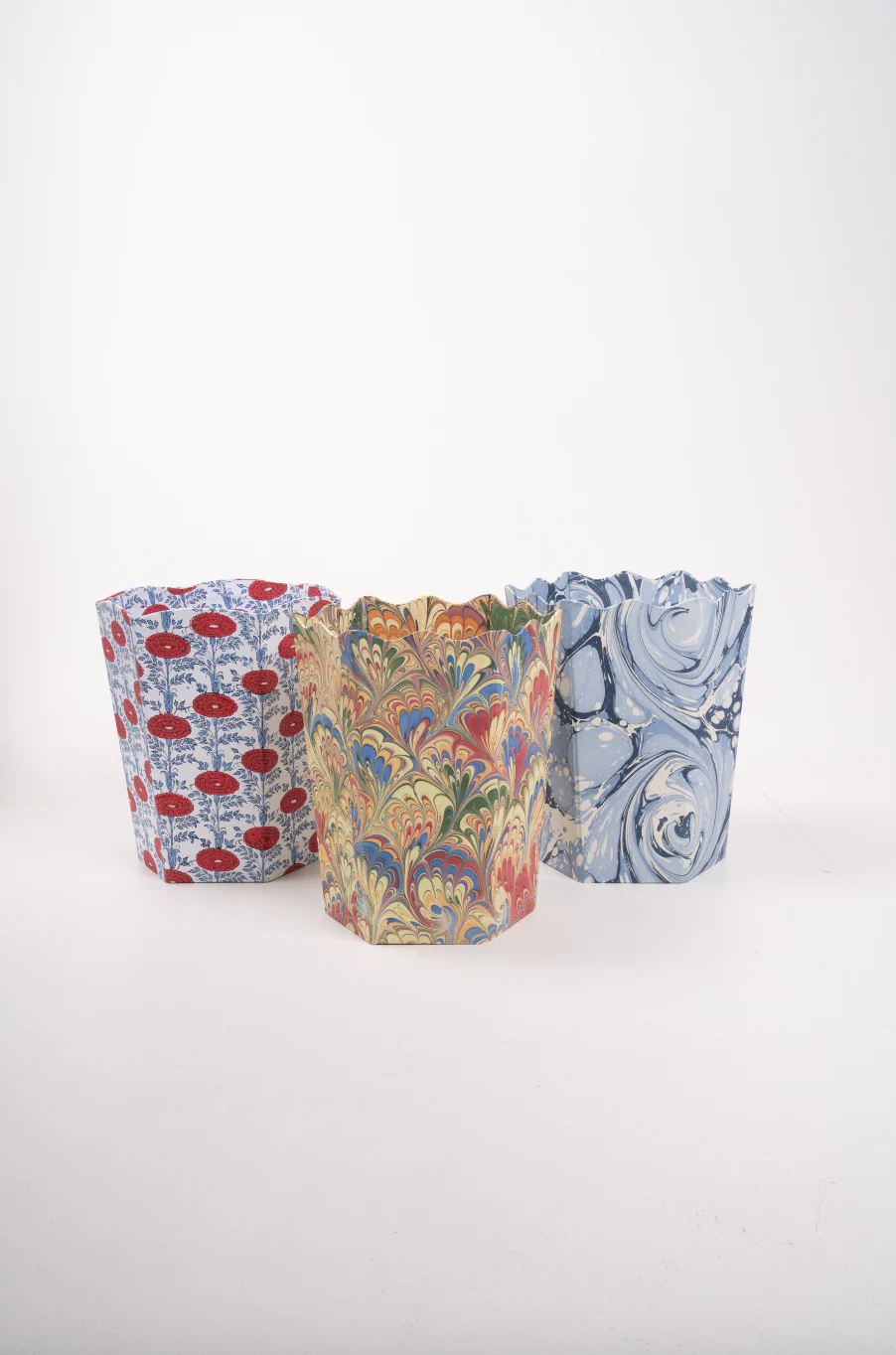 Hand-Marbled Scallop Waste Bin / Storage Bin in Ocean Wave - Image 3