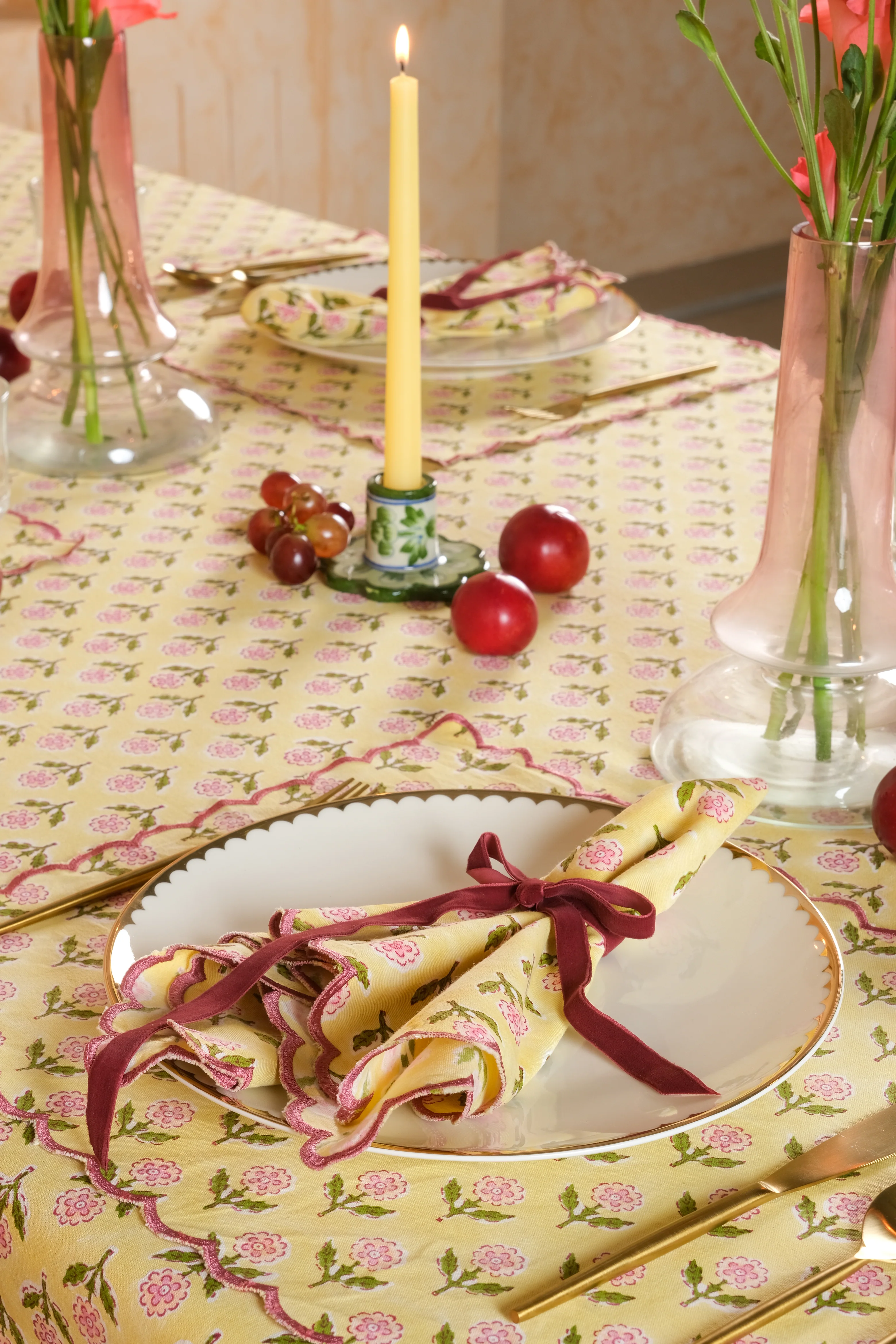 Mona Scallop Embroidered Blockprint Tablecloth in Butter Yellow - Image 3
