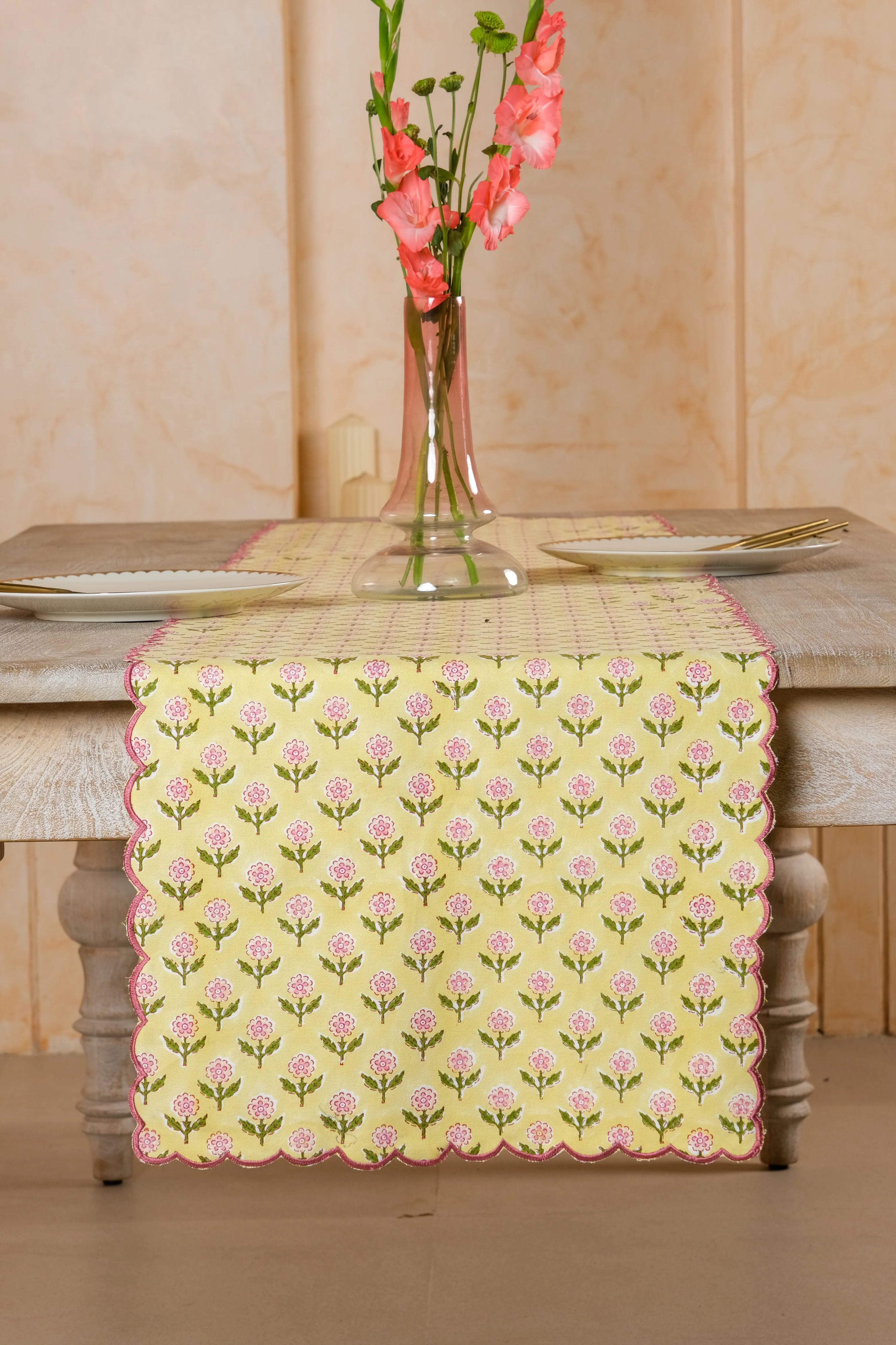 Mona Scallop Embroidered Blockprint Tablerunner in Butter Yellow - Image 2