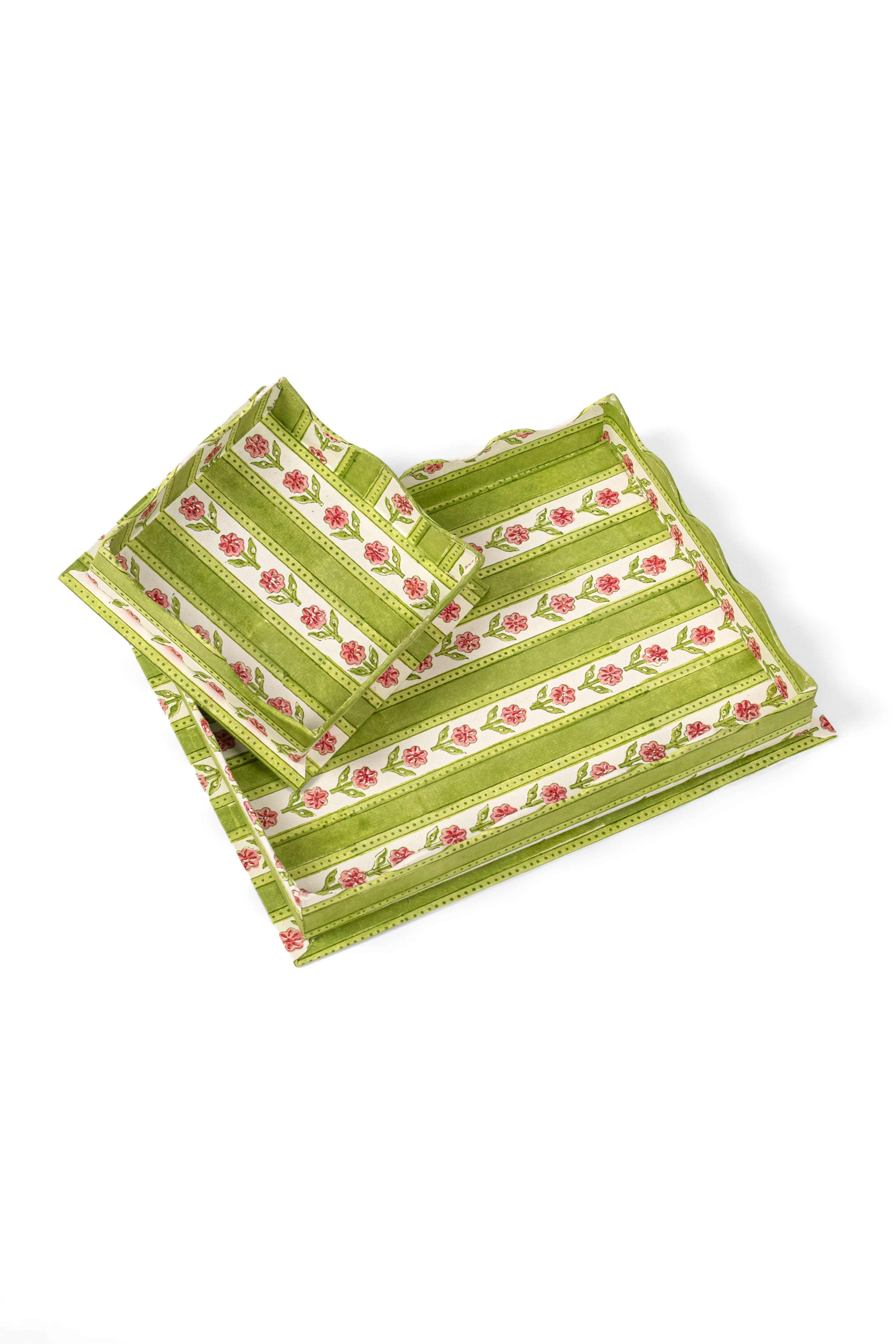 Nesting Scalloped Cottage Garden Blockprint Trays - Image 5
