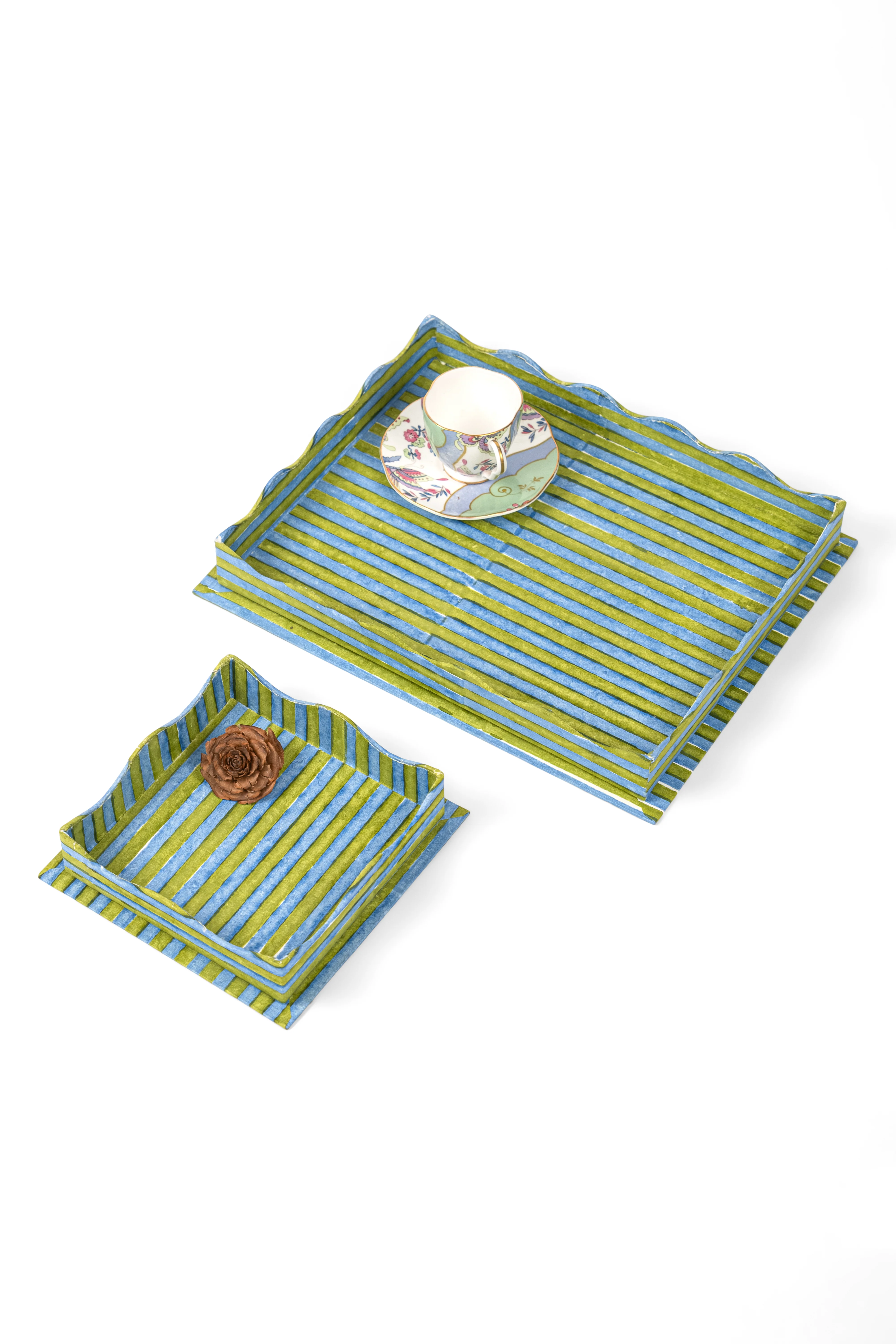Nesting Scalloped Stripes Blockprint Trays in Green Blue - Image 4