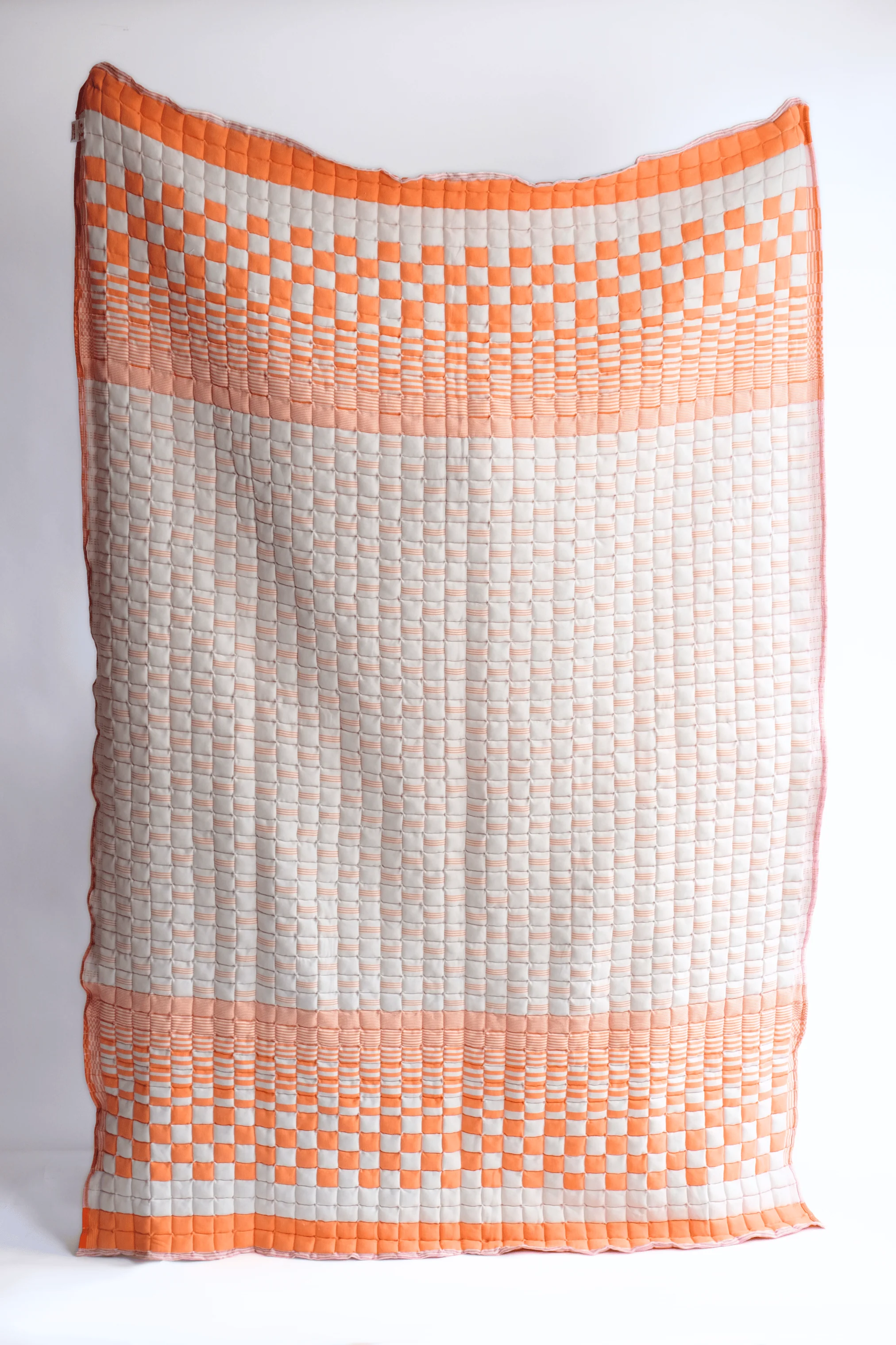 Bold Orange and Pink Reversible Sujani Quilt - Image 4