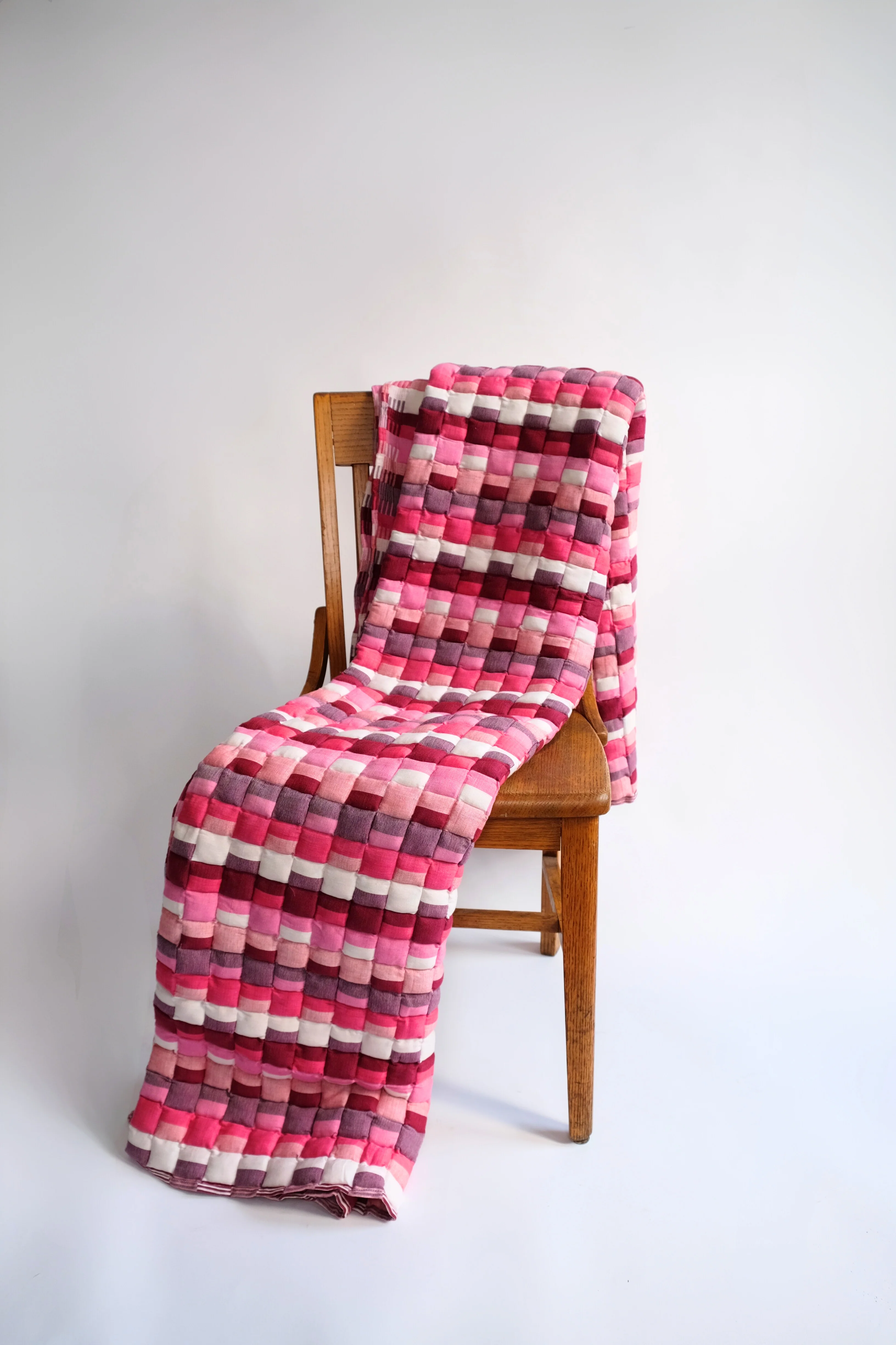Pink Tetris Sujani Quilt - Image 3