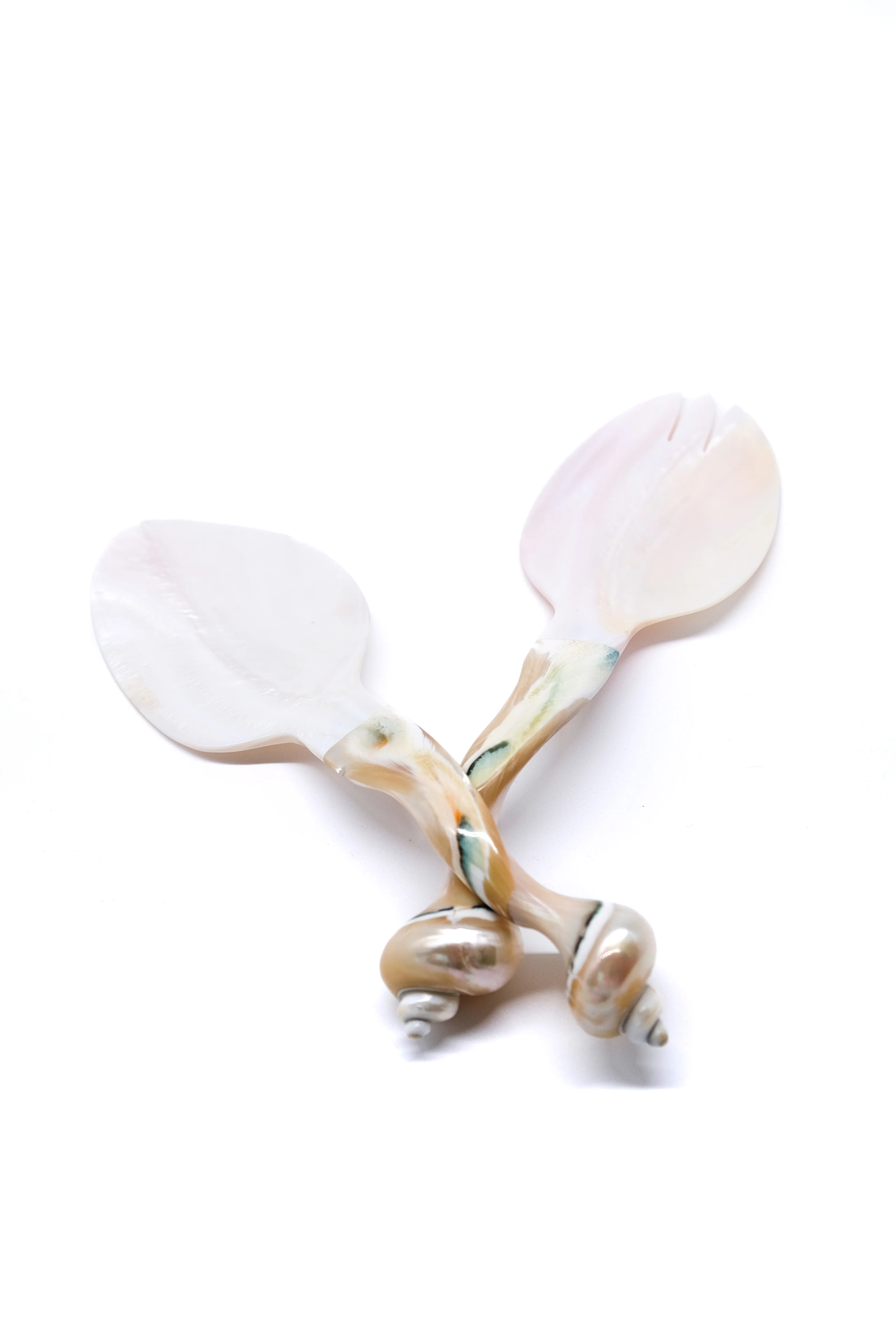 Seashell Serving Set in Pearl White - Image 3